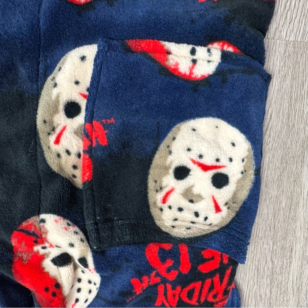 Friday the 13th Plush Hooded Bathrobe with pockets | Size One Size Fits Most - Picture 6 of 7